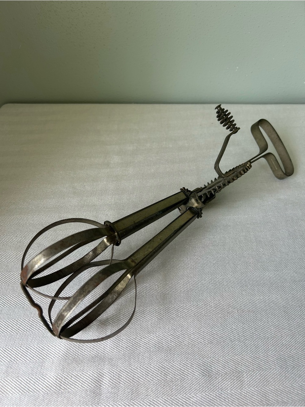 Vintage Hand Crank Egg Beater - Metal Whisk in Aged Silver
